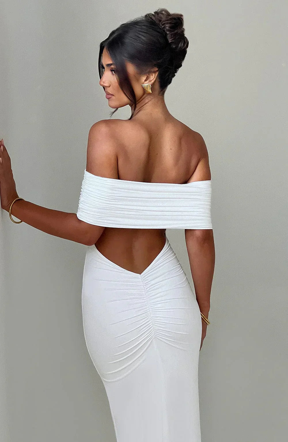 Serena - Elegancka sukienka maxi z odkrytymi plecami