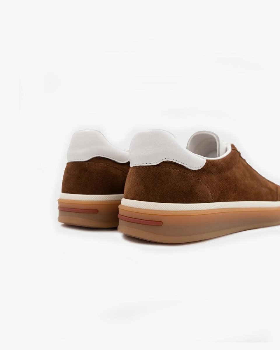 Casualowe sneakers z zamszu
