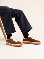 Casualowe sneakers z zamszu
