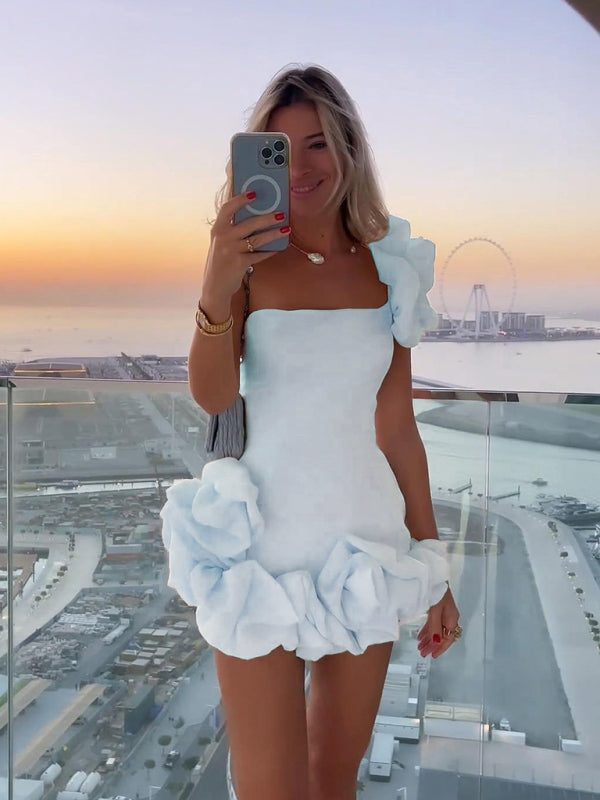 Paloma - Sukienka mini na jedno ramię z dołem falbanowym i dopasowana