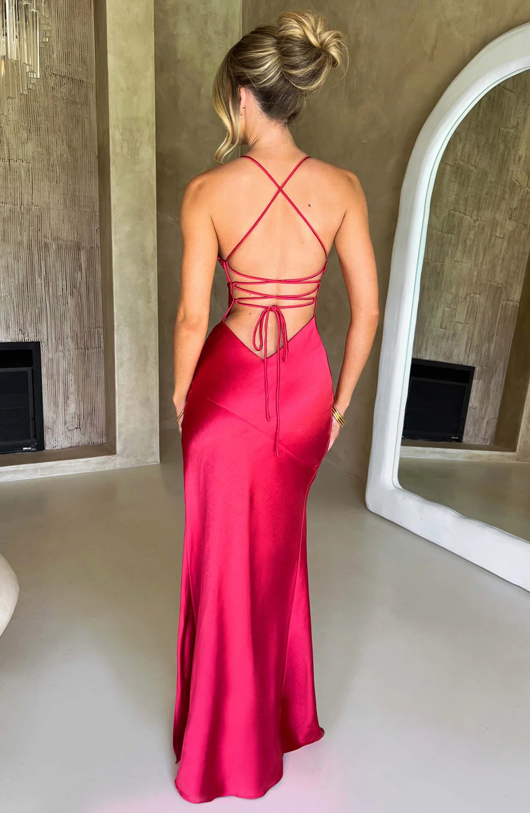 Lena - Ponadczasowa elegancka sukienka