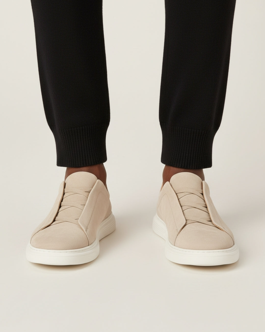 Zamszowe buty slip-on