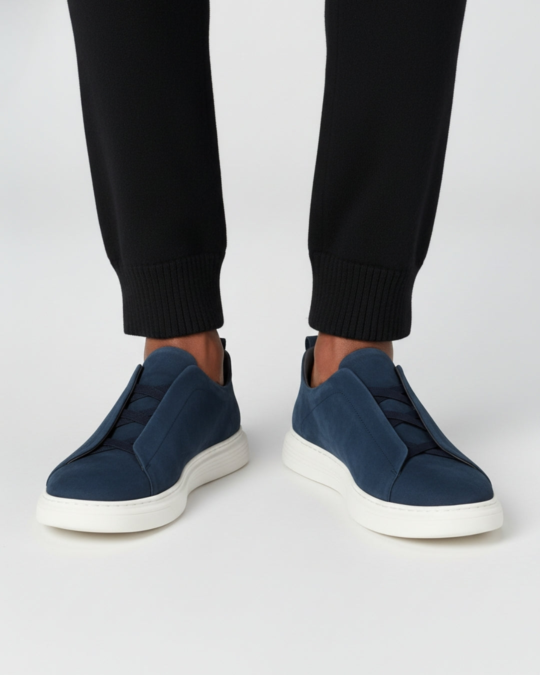 Zamszowe buty slip-on