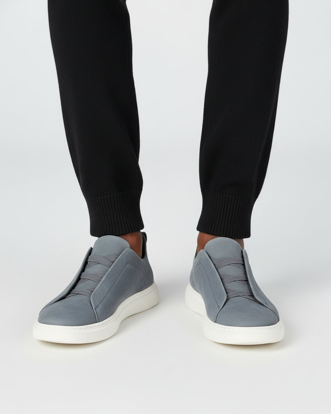Zamszowe buty slip-on